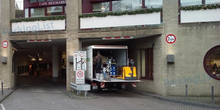 Außenansicht - Parkhaus Maritim Koeln 