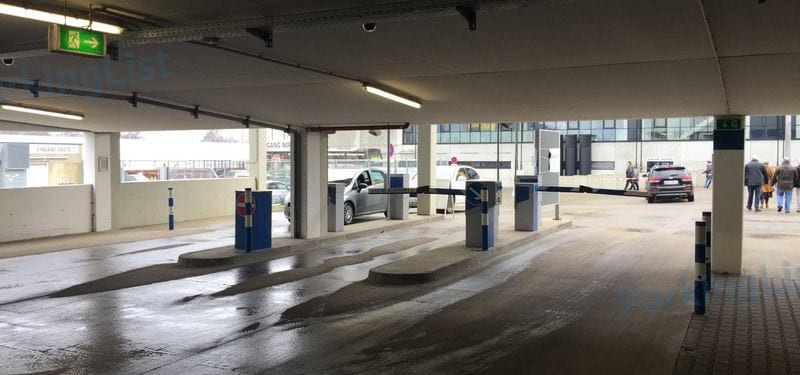 Einfahrt - Parkhaus Tivoli Aachen 