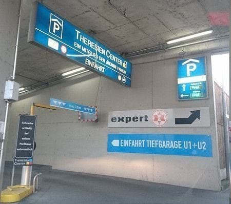 Einfahrt - Theresien Center Staubing 
