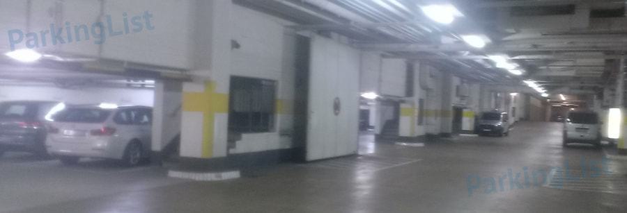 Innenansicht 2 - Parkhaus Schlossgarten Stuttgart 