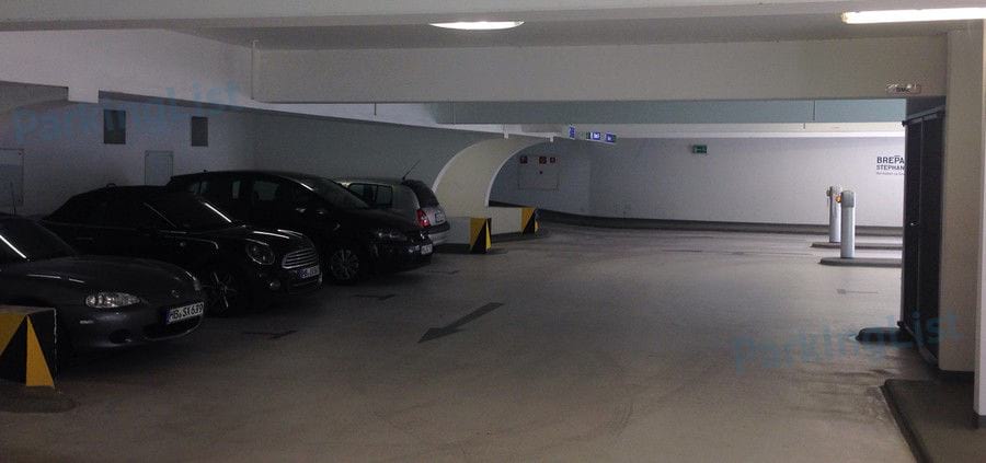 Innenansicht-1-Parkhaus Stephani Bremen 