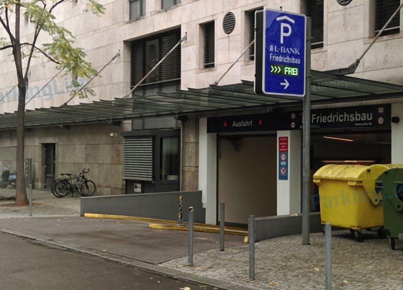 Außenansicht 1 - Parkhaus Friedrichsbau Stuttgart 