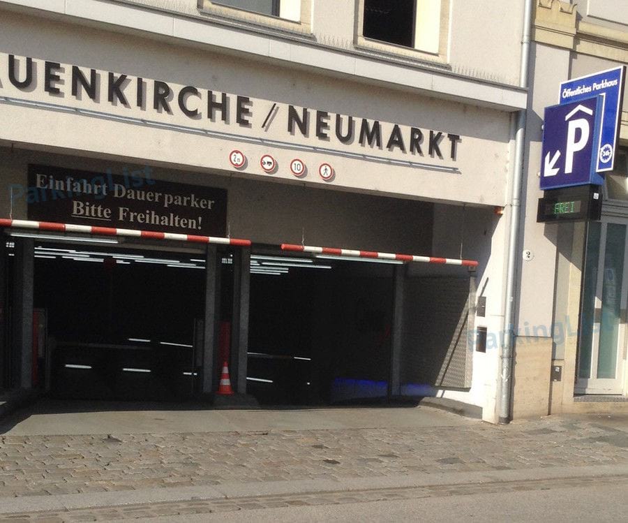 Außenansicht-1-Parkhaus An der Frauenkirche Dresden 