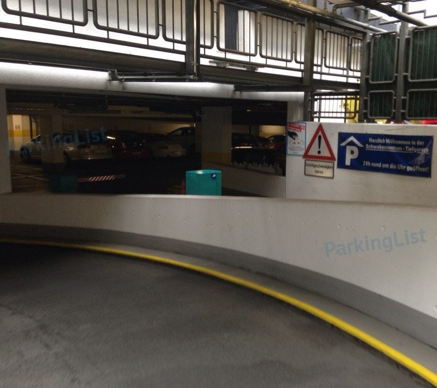 Zufahrt - Parkhaus Schwabenzentrum Stuttgart 