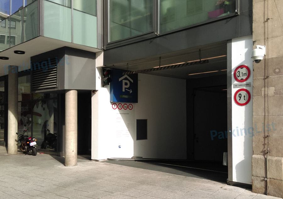 Außenansicht 1 - Parkhaus Phoenixbau Stuttgart 