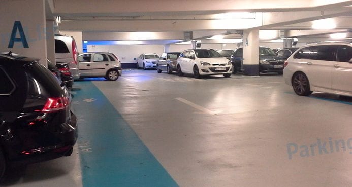 Innenansicht 3 - Parkhaus Schillerplatz Stuttgart 