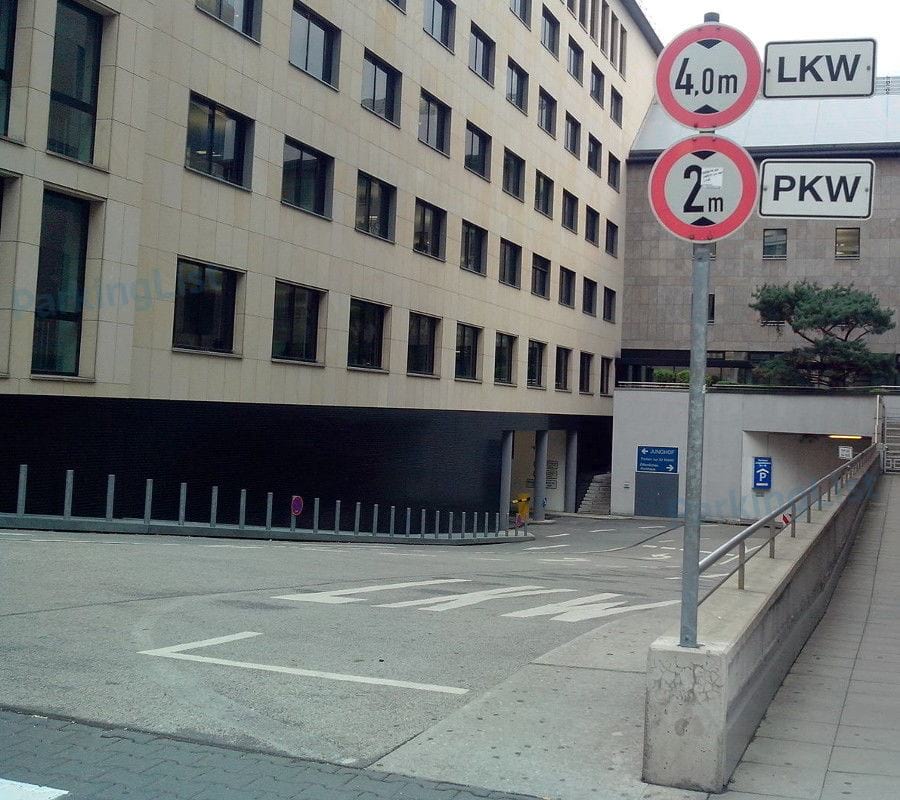 Außenansicht-1-Parkhaus Junghofstrasse Frankfurt am Main 