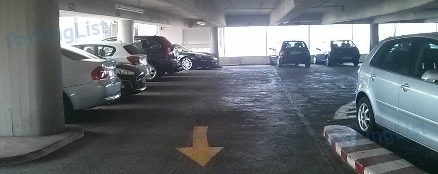 Innenansicht 2 - Parkhaus Markthalle Hannover 