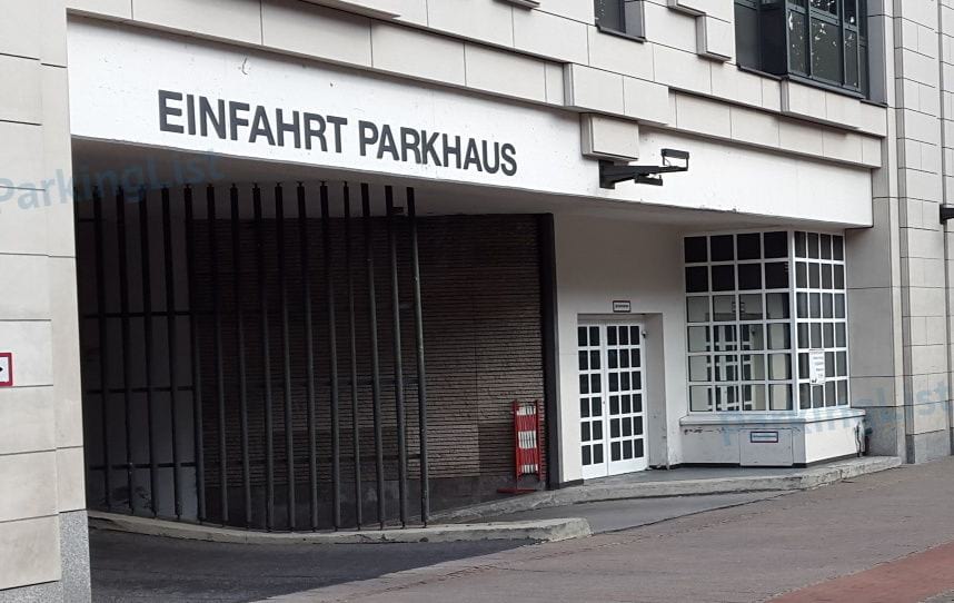 Außenansicht-2-Parkhaus Galeria Kaufhof Koe Duesseldorf 