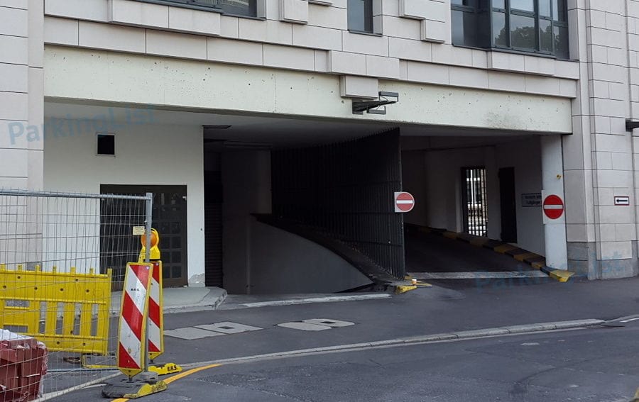 Außenansicht-4-Parkhaus Galeria Kaufhof Koe Duesseldorf 
