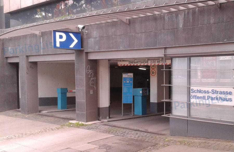 Außenansicht 1 - Parkhaus Schlossstrasse Stuttgart 