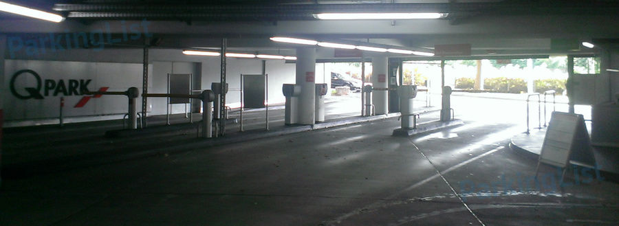 Innenansicht 1 - Parkhaus Cannstatter Carré Stuttgart 