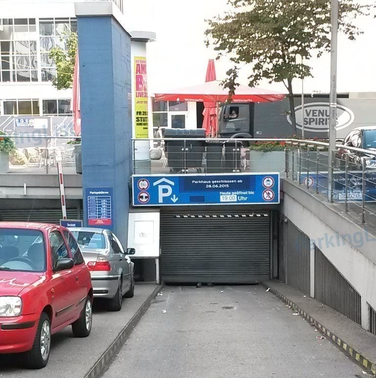 Zufahrt - Parkhaus-Karstadt-Stuttgart