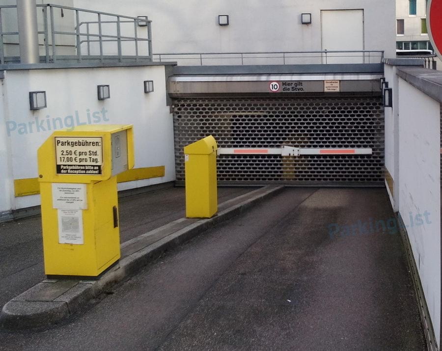 Einfahrt - Parkhaus Hotel NH Koeln City Koeln 