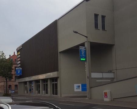 Außenansicht - Parkhaus Marktkauf Fuerth 