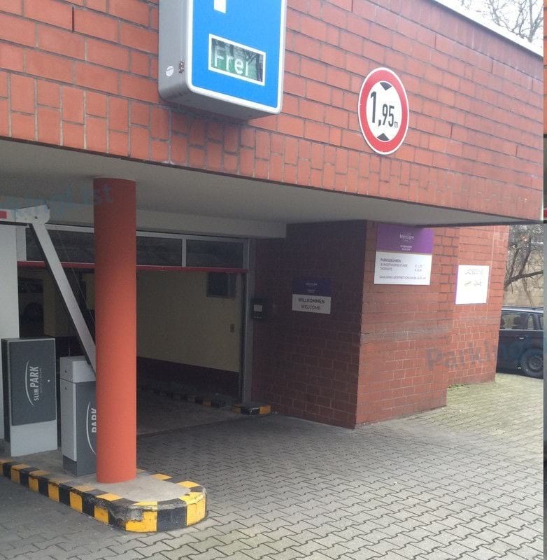 Außenansicht - Parkhaus Mercure Hotel Severinshof Koeln 