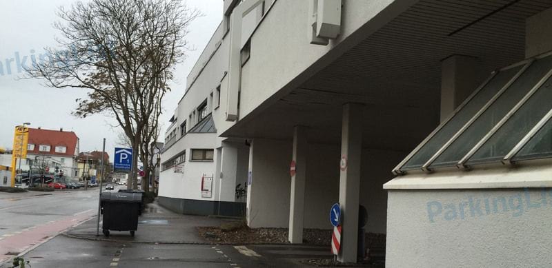 Außenansicht 2 - Parkhaus Stadtmitte Stadthalle Nurtingen 