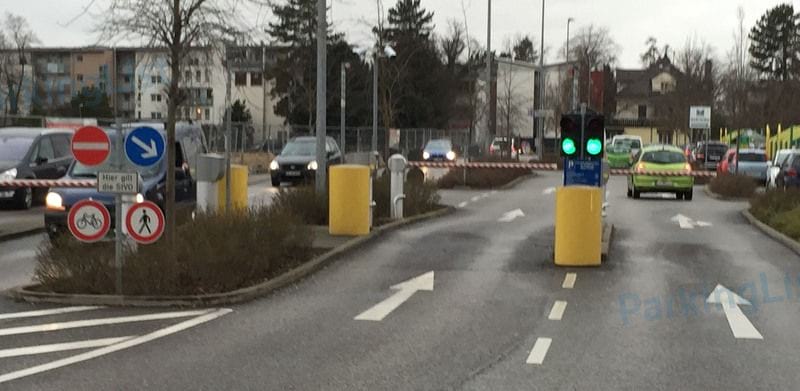 Ausfahrt - Parkraum Nanz Center Kirchheim unter Teck 