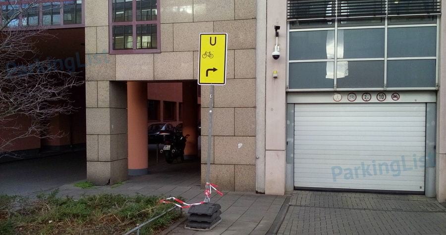 Außenansicht 2 - Tiefgarage Triangle Koeln 