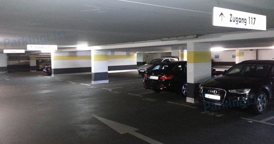 Innenansicht 2 -Parkhaus Forum Landsberger Allee Berlin 