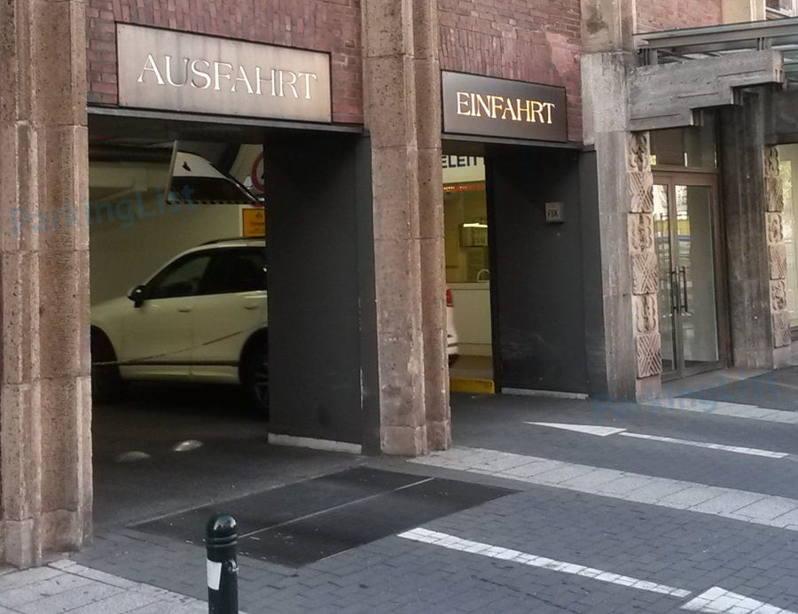 Außenansicht-1-Parkhaus Schadow Arkaden Duesseldorf 