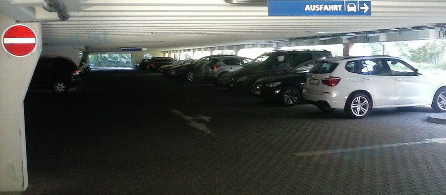 Parkhaus Karstadt/Zentrum - Potsdam - Parken in Potsdam