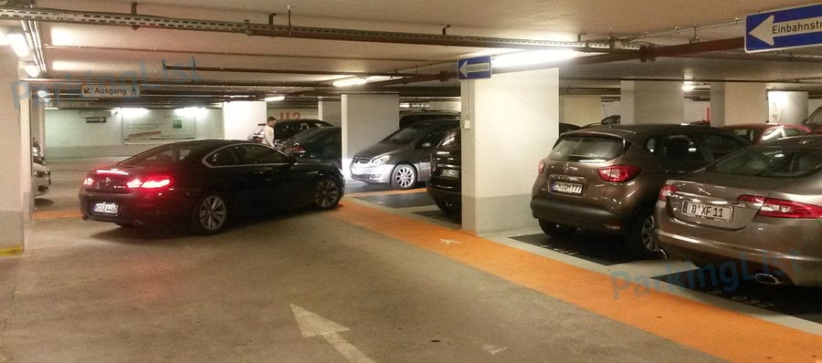 Innenansicht-3-Parkhaus Sevens Duesseldorf 