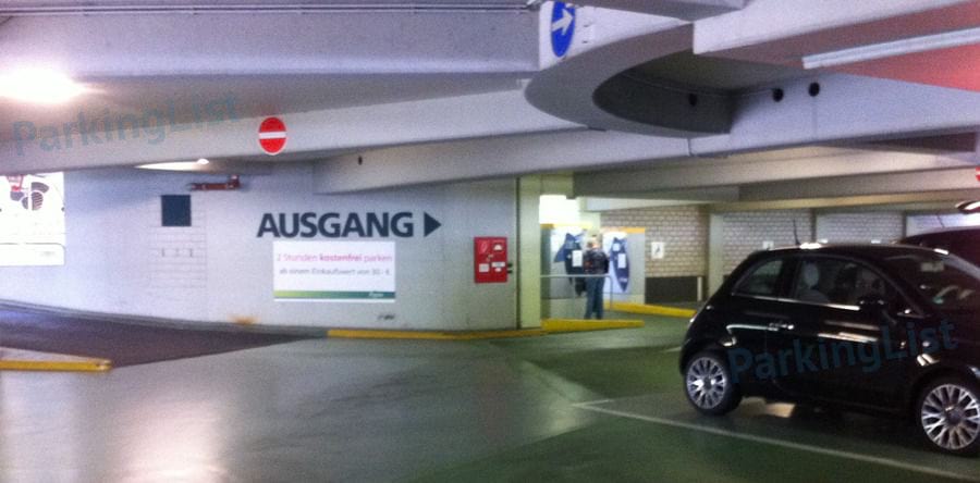 Innenansicht-1-Parkhaus Am Deutschlandhaus Essen 