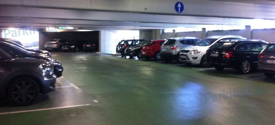 Innenansicht-2-Parkhaus Am Deutschlandhaus Essen 