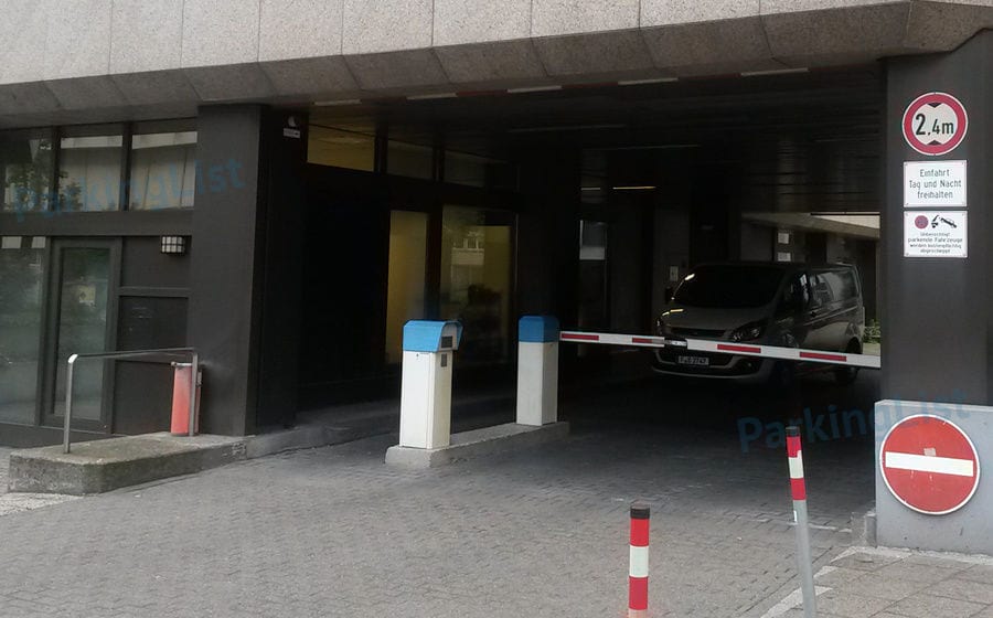 Außenansicht 2 - Tiefgarage Innenhafen Duisburg 