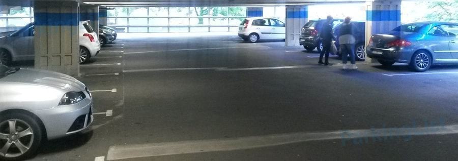 Innenansicht 1 - Parkhaus Galeria Kaufhof Duisburg 