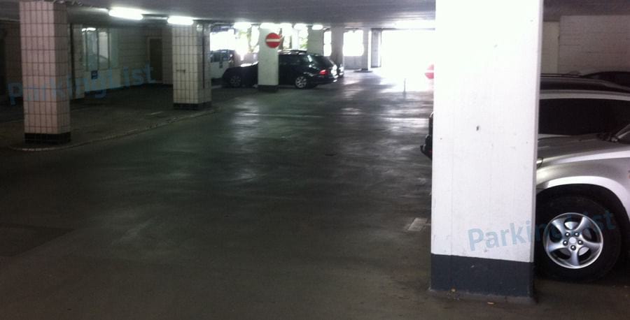 Innenansicht-3-Parkhaus Maxstr Essen 