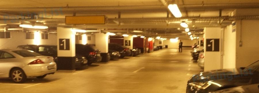 Innenansicht-3-Parkhaus Baseler Platz Frankfurt am Main 