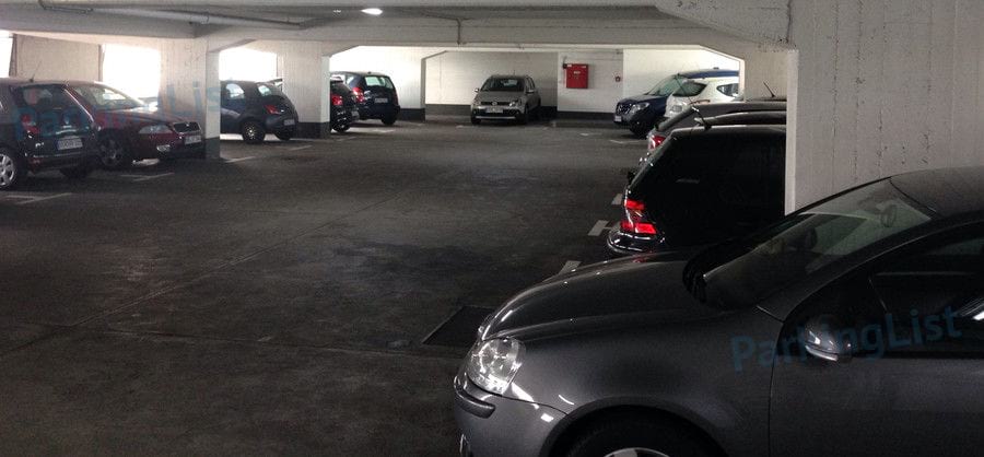 Innenansicht 1 - Parkhaus Herdentor Bremen 