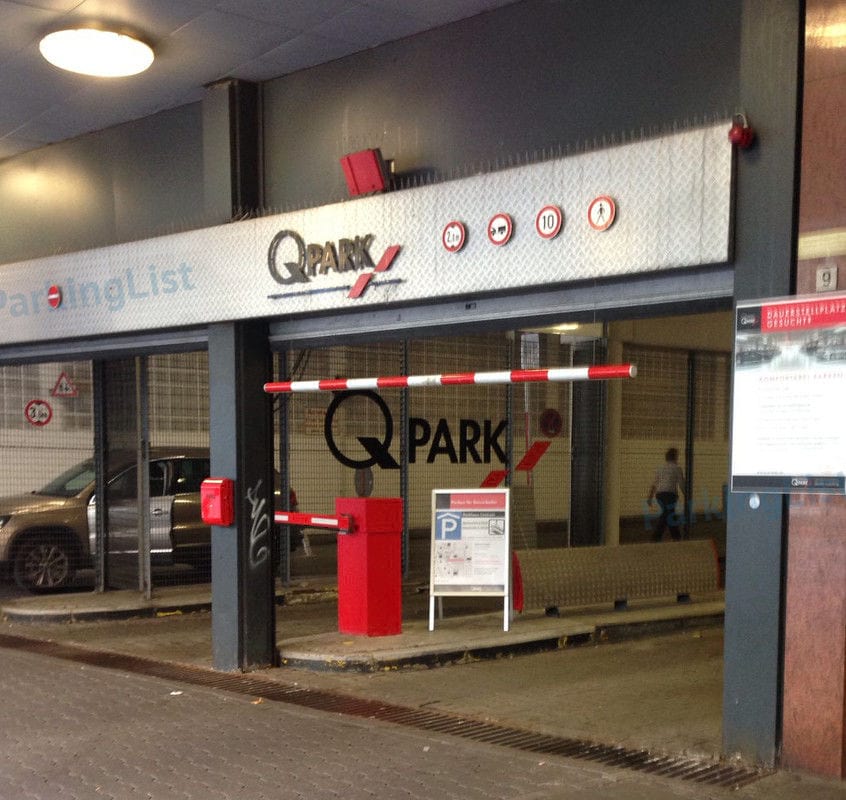 Außenansicht - Parkhaus Herforderstrasse 9 Bielefeld 