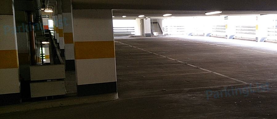 Innenansicht 2 - Parkhaus Friesenstrasse Lister Tor Hannover 