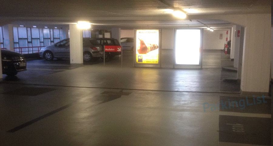 Innenansicht 1 - Parkhaus Elsa Brandstroem Strasse 6 8 Bielefeld 