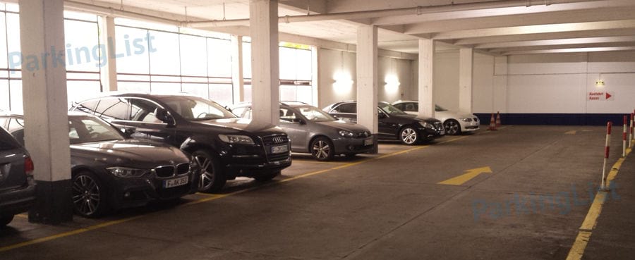 Innenansicht-3-Parkhaus Moselstrasse Frankfurt 