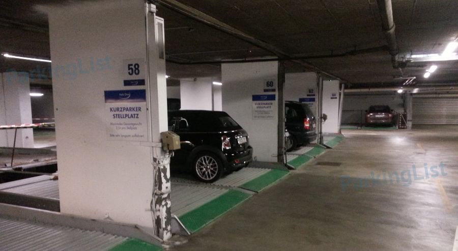 Innenansicht-2-Parkplatz Amalienpassage Muenchen 