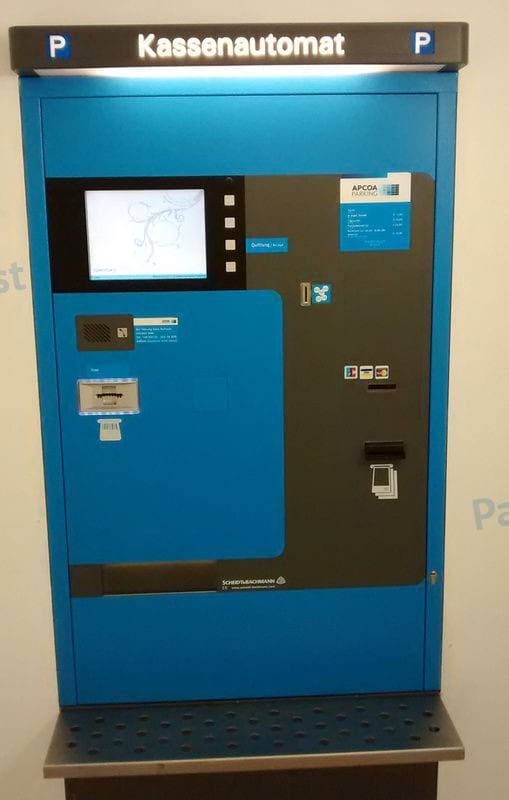Kassenautomat-Parkhaus Opernturm Frankfurt 