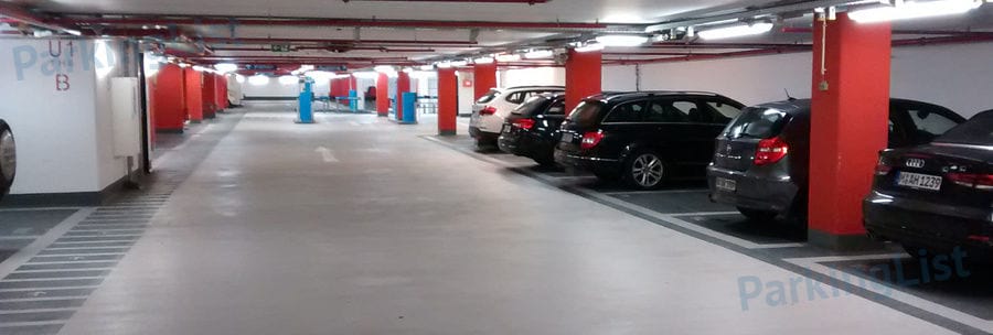 Innenansicht-1-Parkhaus Opernturm Frankfurt 