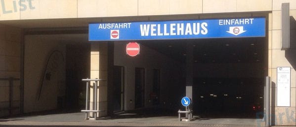 Außenansicht 2 - Parkhaus Welle Bielefeld 