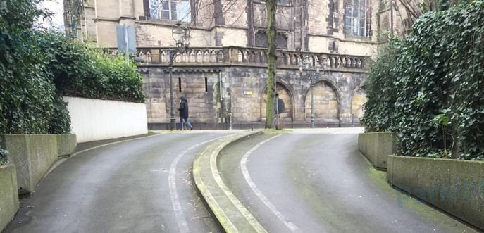 Ausfahrt - Parkhaus Innenhafen Duisburg 