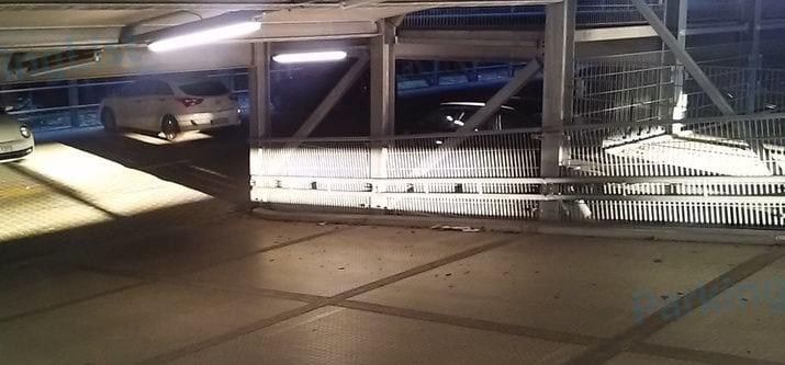 Innenansicht 2 - Parkhaus an den Gerichten Moenchengladbach 