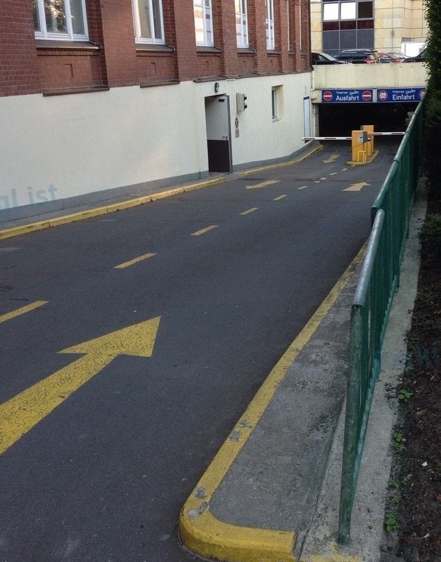 Zufahrtsansicht 2 - Parkhaus City Passage Bielefeld 
