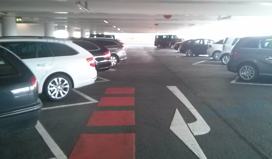 Innenanischt 2 - Parkhaus Osterstr Hannover 