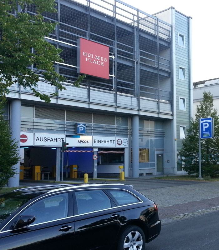 Außenansicht-2-Parkhaus Victoria Center Berlin 