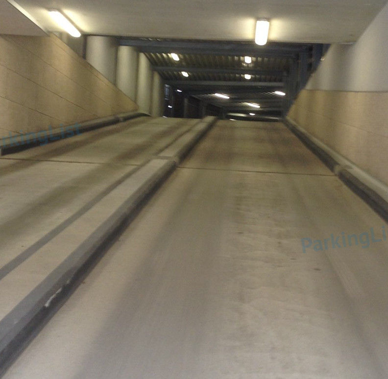 Auffahrt - Parkhaus Bautzner Straße Dresden 