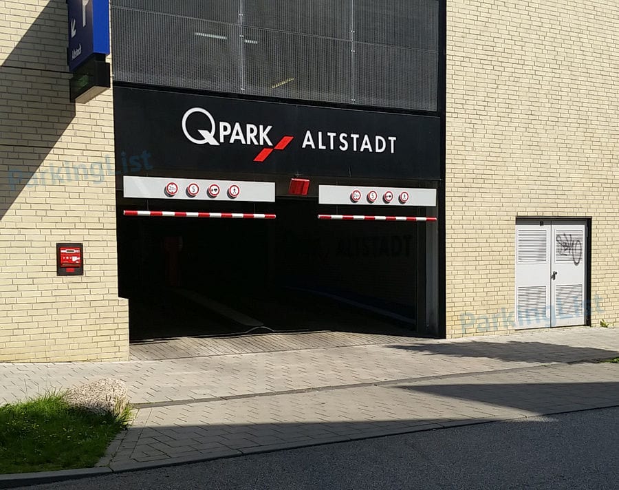 Außenansicht-1-Parkhaus Quer Passage Kiel 