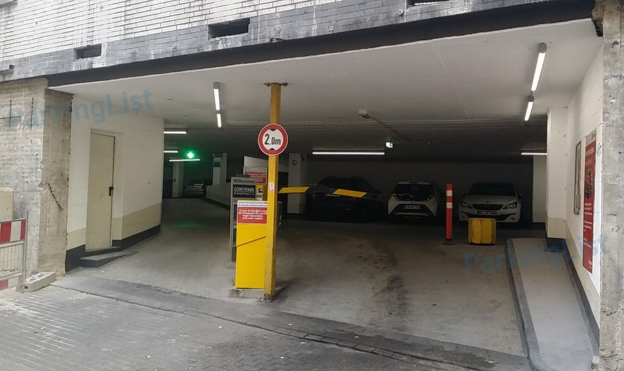 Außenansicht-1-Parkhaus Alte Wallgasse Koeln 